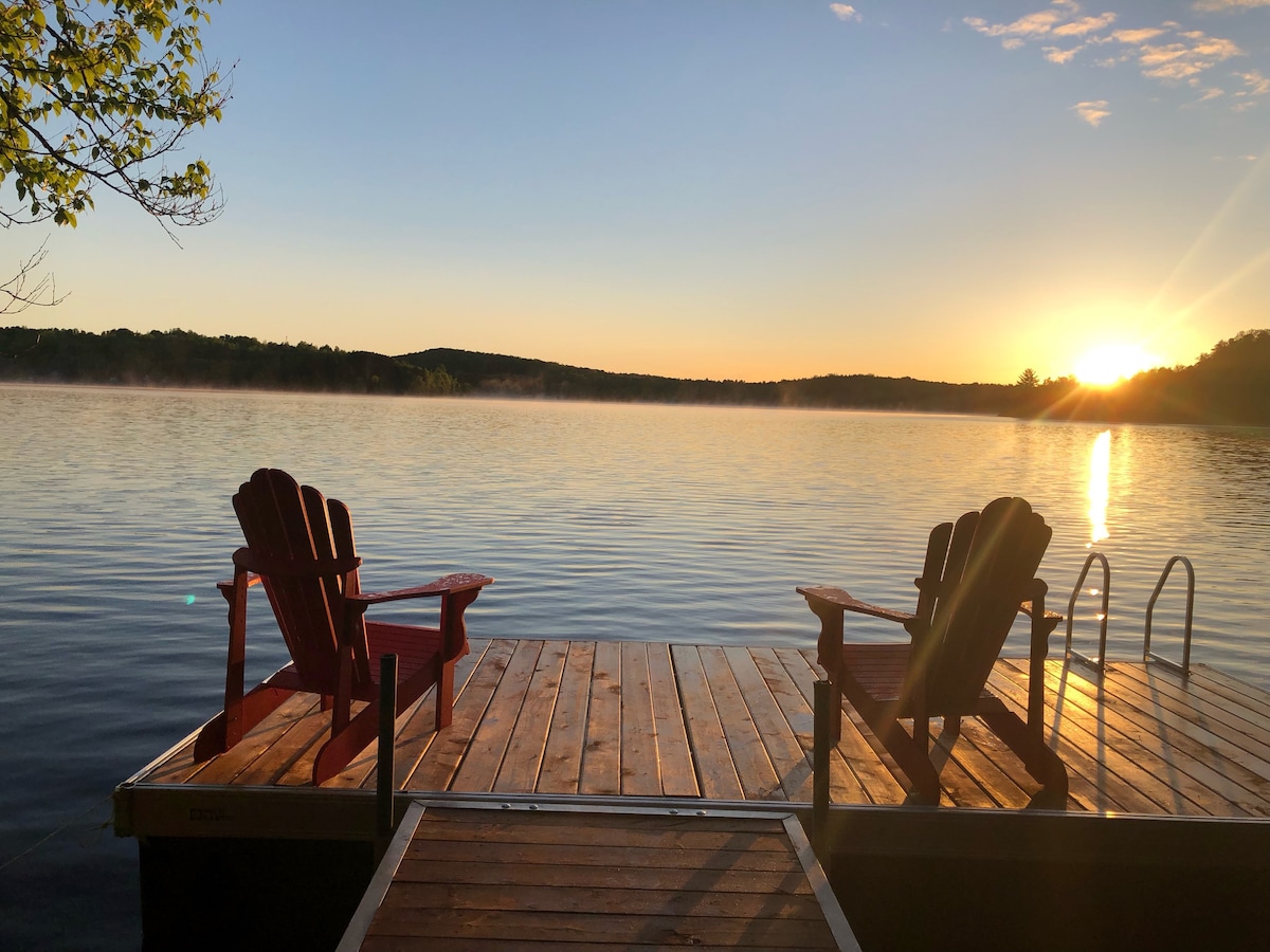 Chalet bord de Lac Marie-Louise, La Minerve