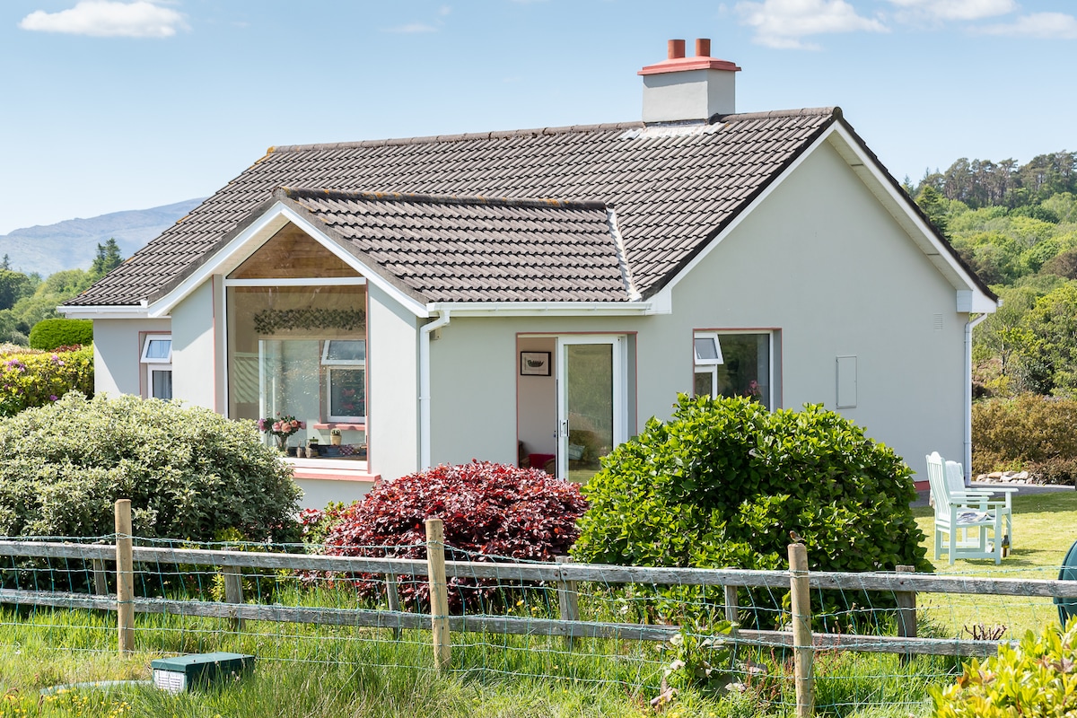 Rosehill Cottage, Sneem on The Ring of Kerry