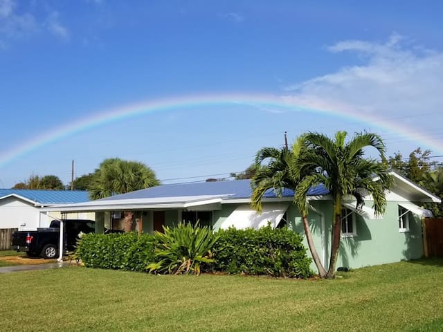 詹森海滩(Jensen Beach)的民宿