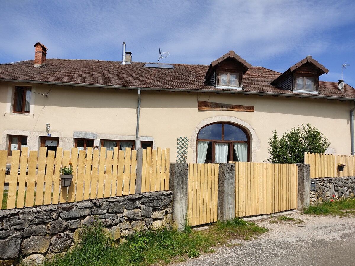 Gîte aux pays des lacs et cascades