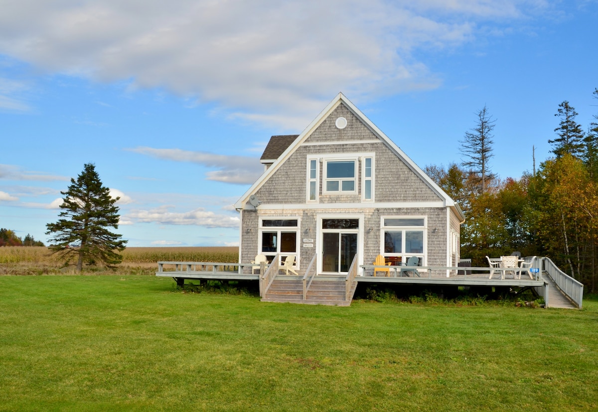 Island Breeze Cottage - Lic #2101332