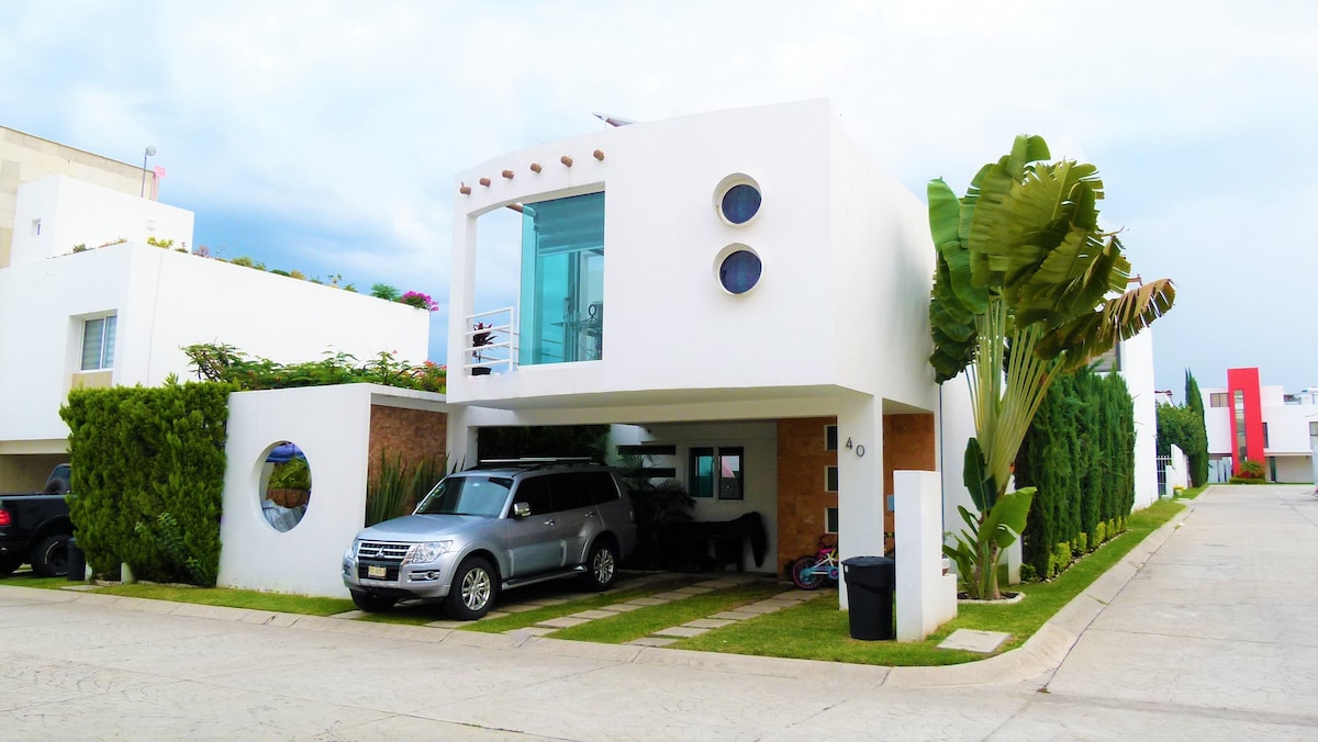 Casa en Condominio+Alberca+Jacuzzi Exterior + WIFI