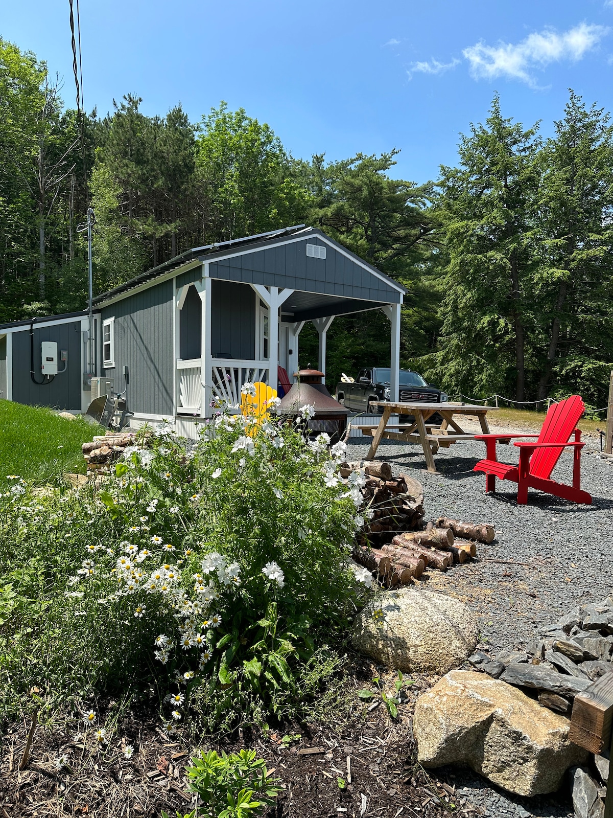 庇护所安克雷奇： 1卧室河景小屋