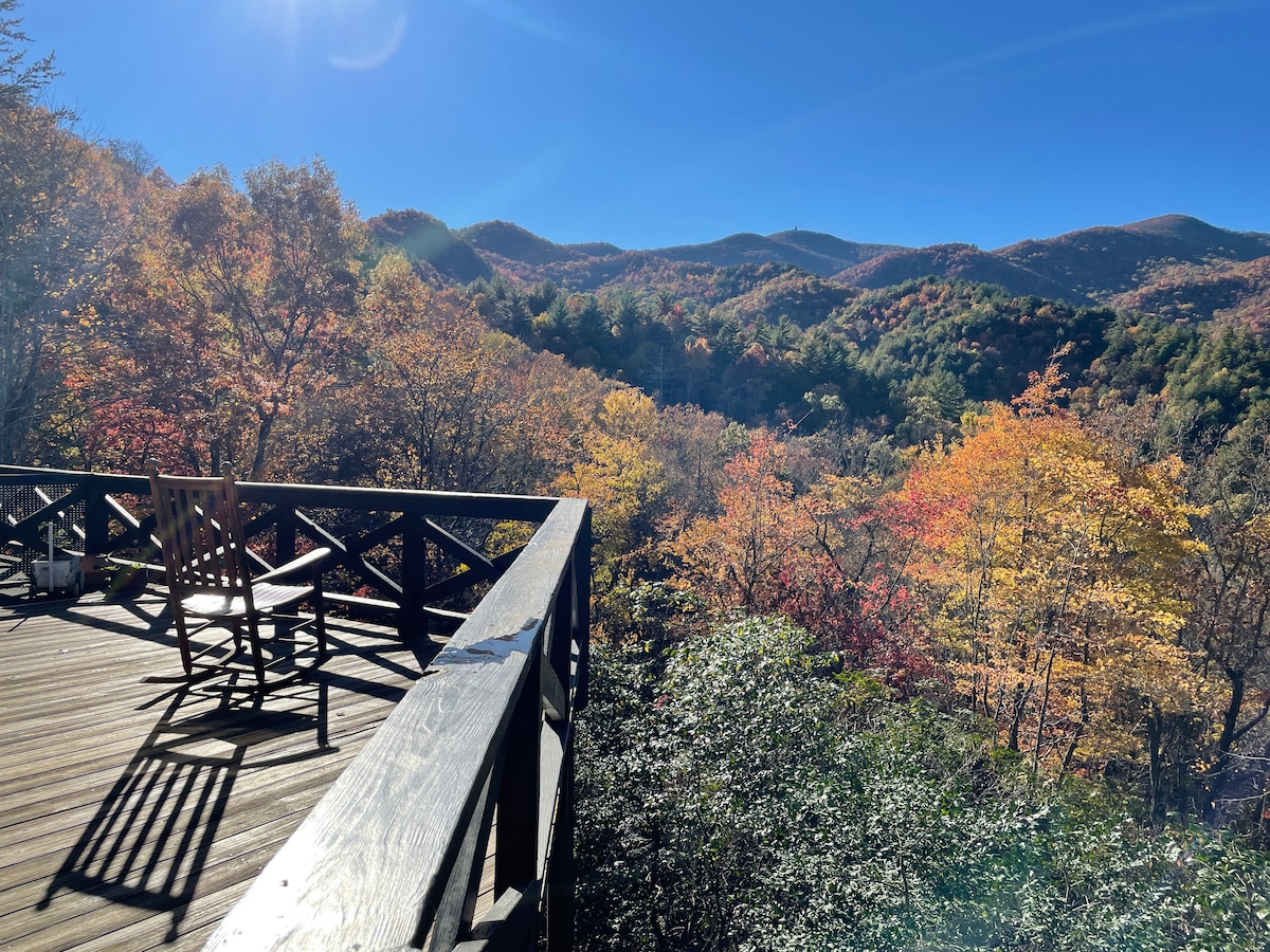 质朴的蓝岭小屋，可欣赏180 °全景