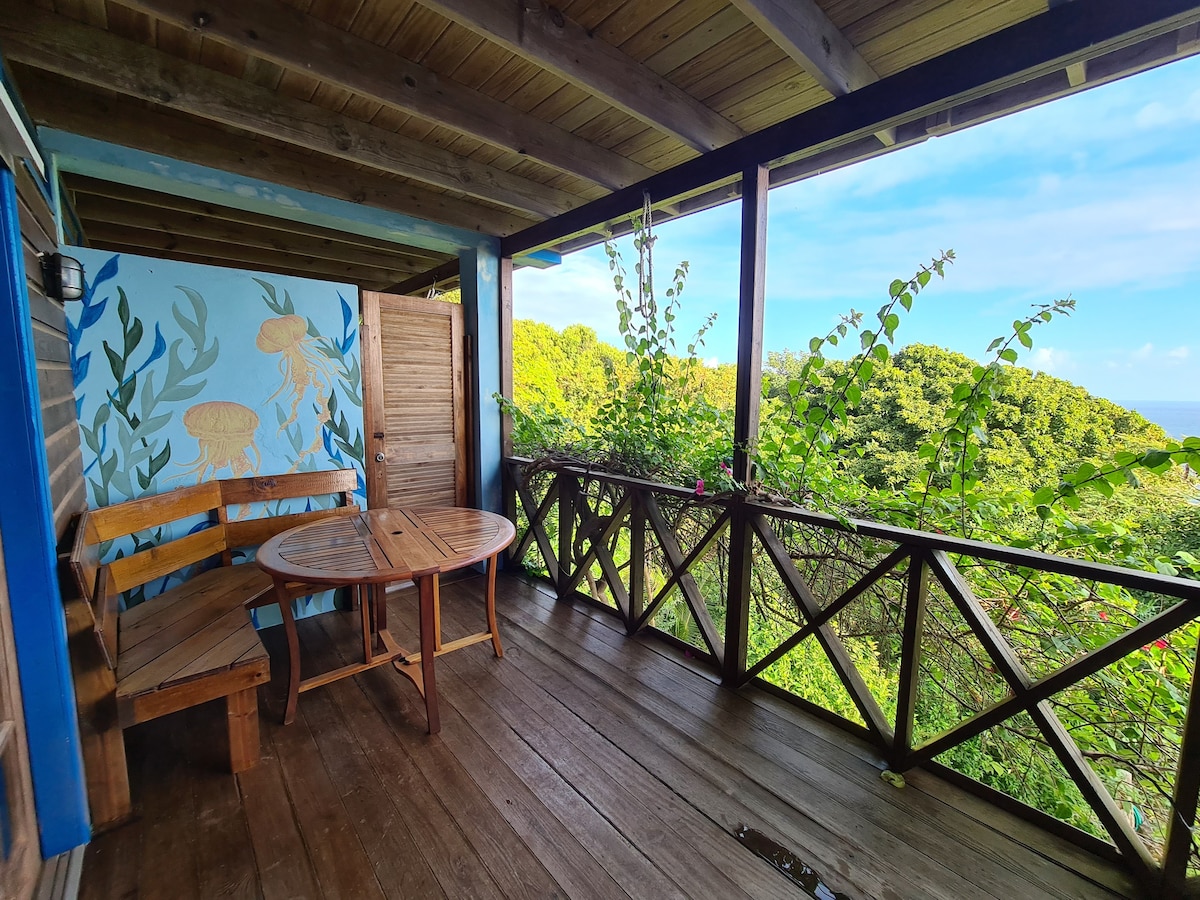 Blue - Almost Paradise Cottage Retreat, Sauteurs