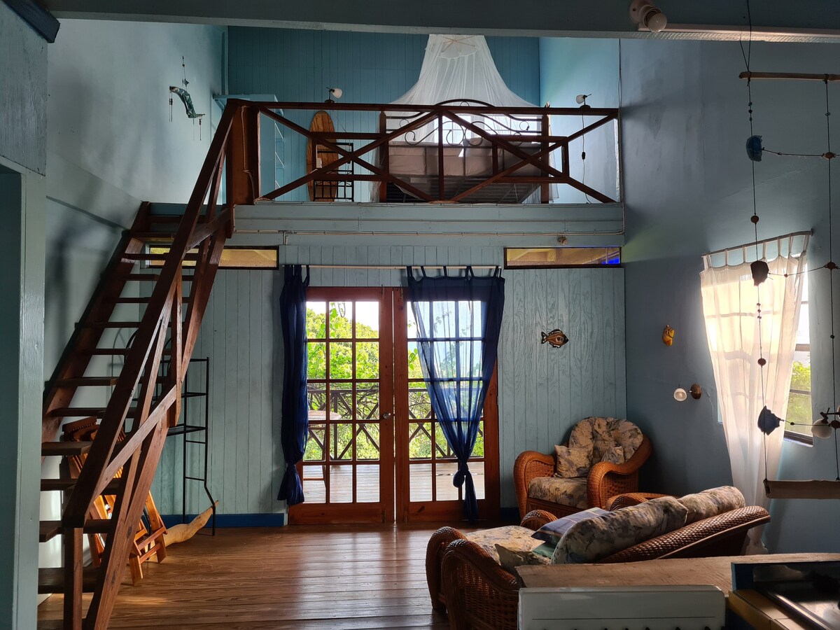 Blue - Almost Paradise Cottage Retreat, Sauteurs