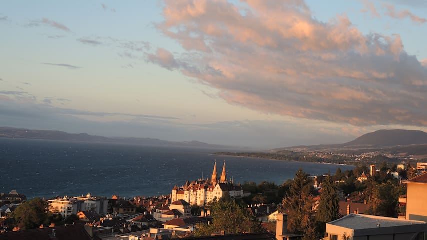 纳沙泰尔(Neuchâtel)的民宿