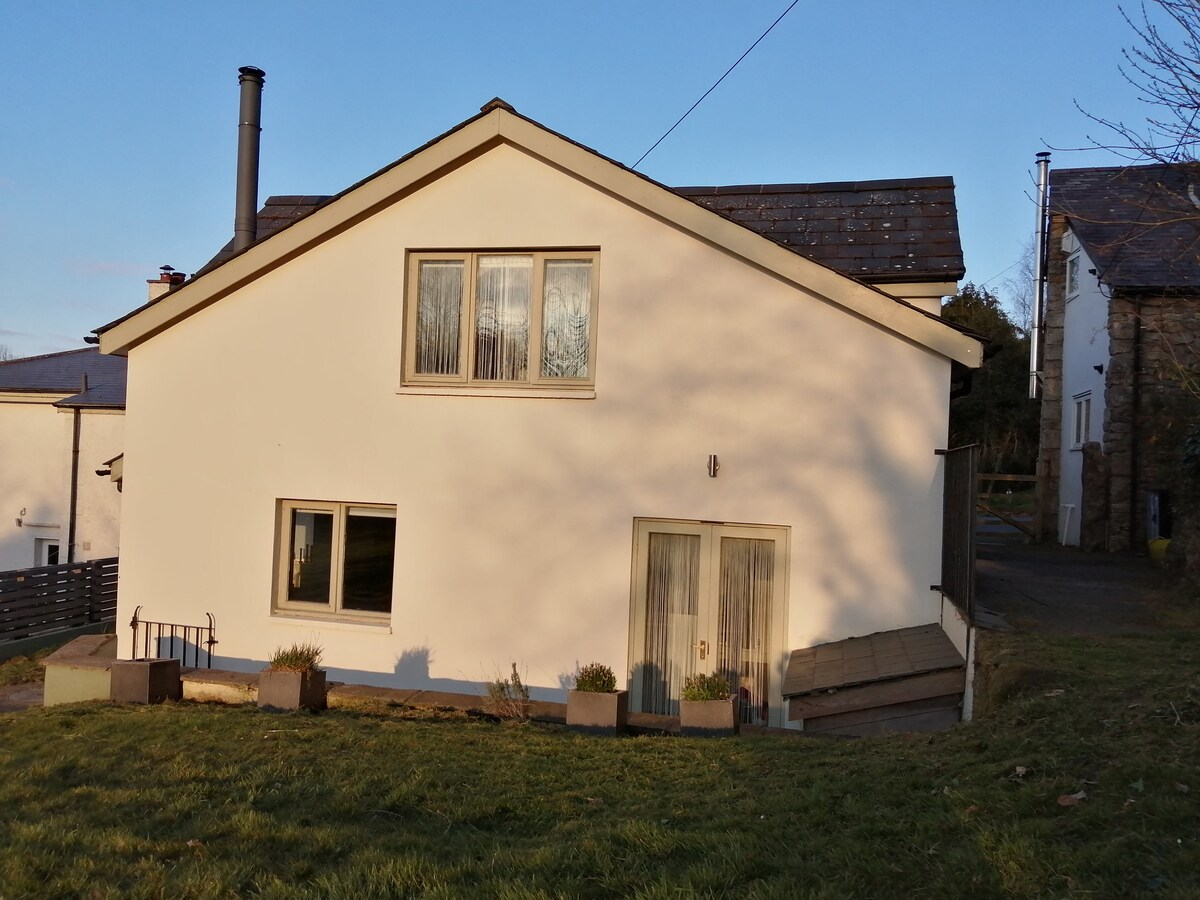 Three bed house in Dartmoor National Park