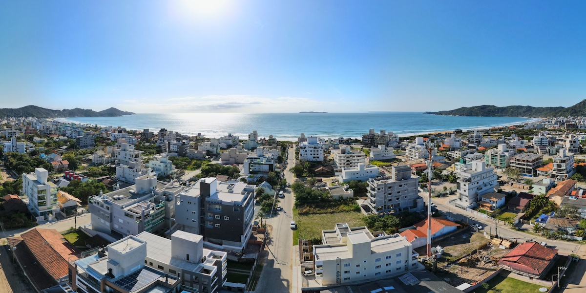 FLAT CASAL á 200 Metros DA PRAIA