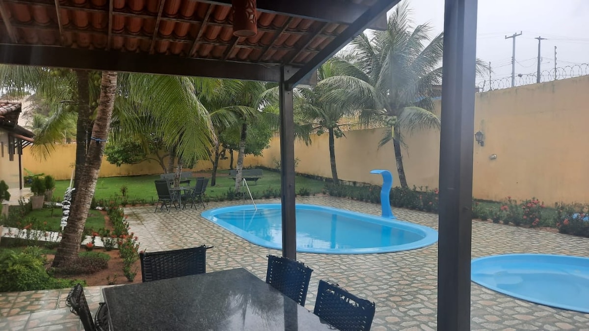 Casa de praia com piscina