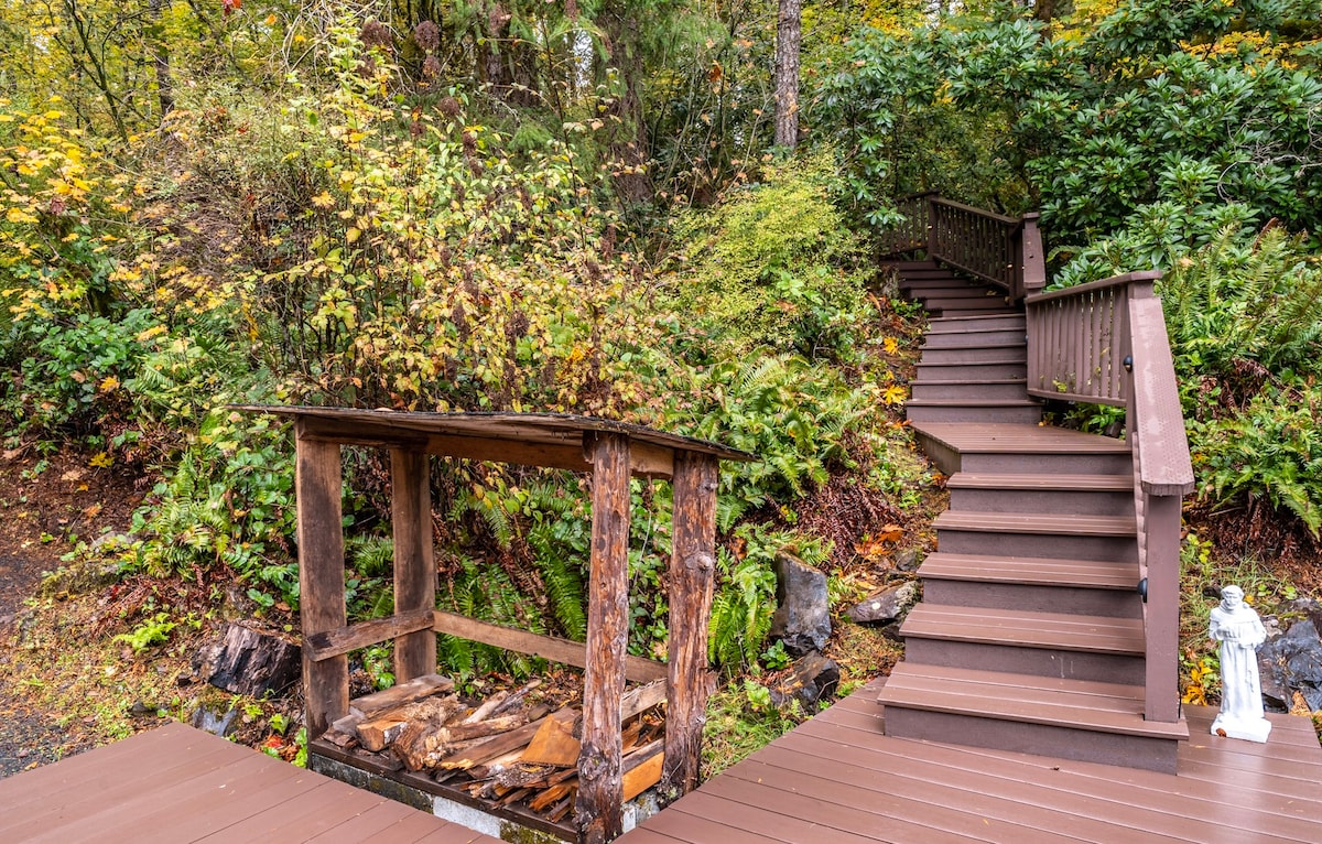 Welch Cabin on the Kalama 
 ~A License To Chill~