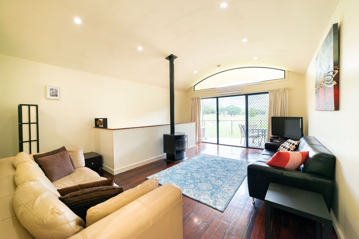 Halls Gap Townhouse Escape