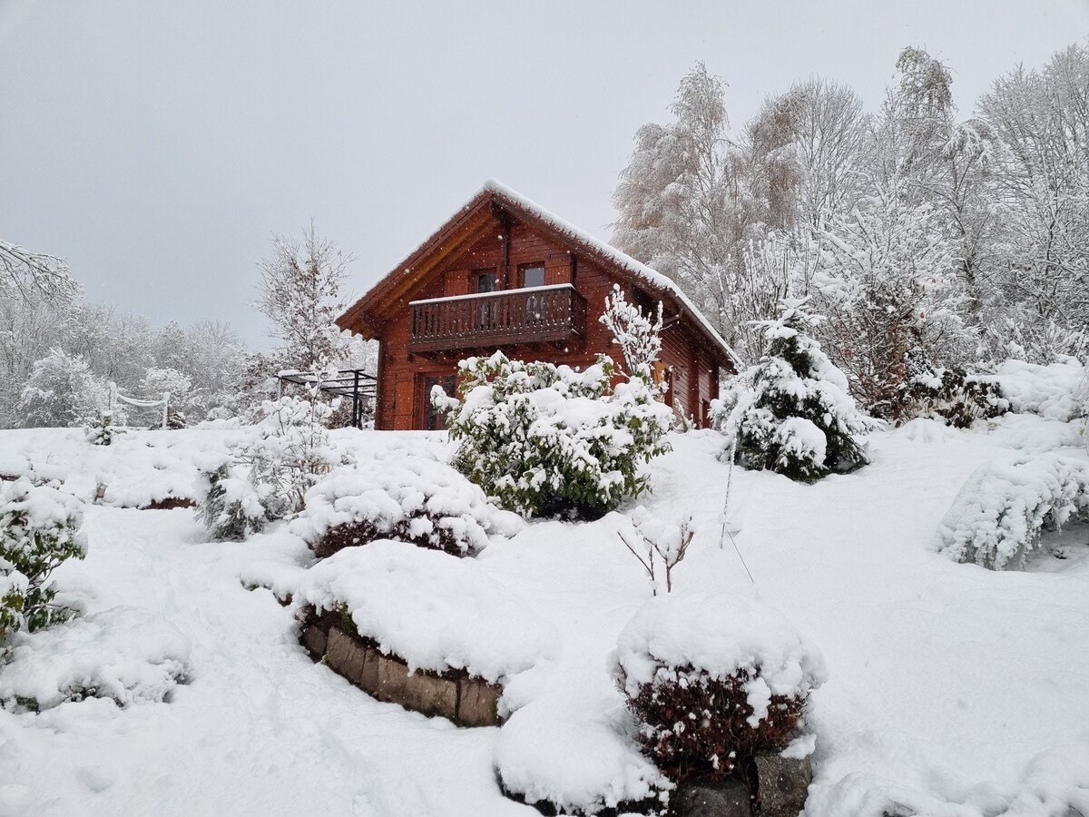 带2个桑拿房和火的度假木屋，靠近Gérardmer