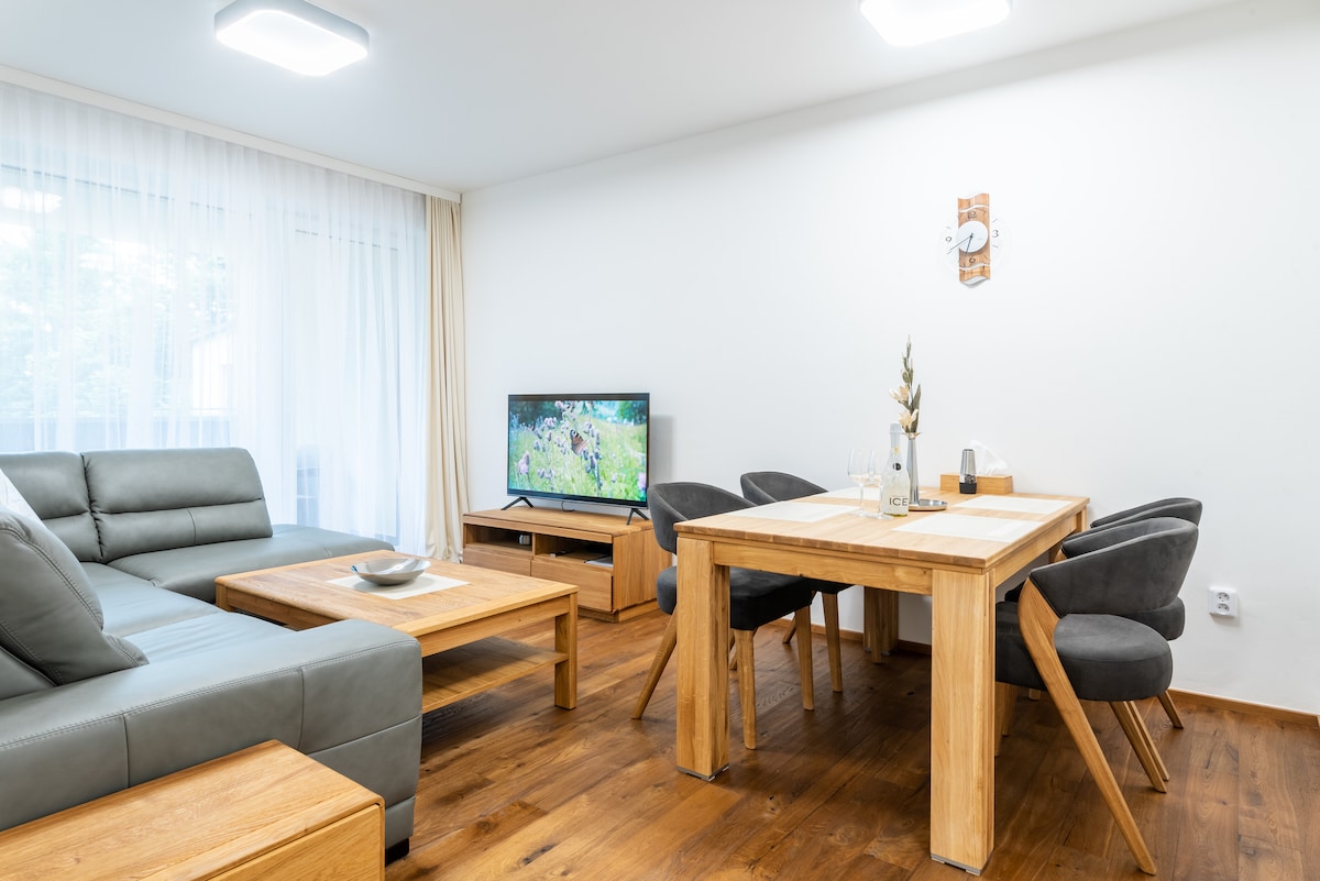 Apartmán 3.06 se dvěma ložnicemi,balkonem a garáží