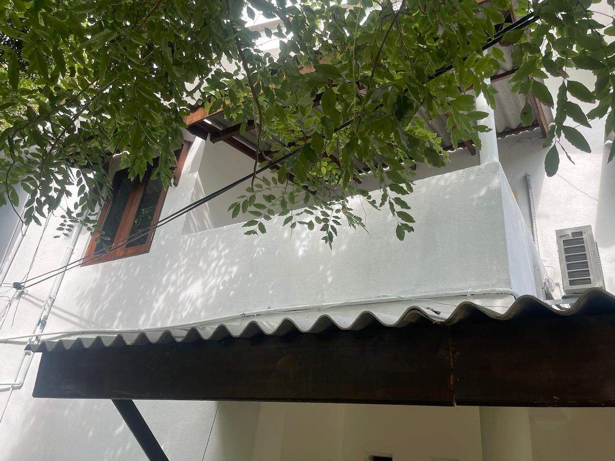 Lovely 2 bedrooms vacation Home at  -Moratuwa