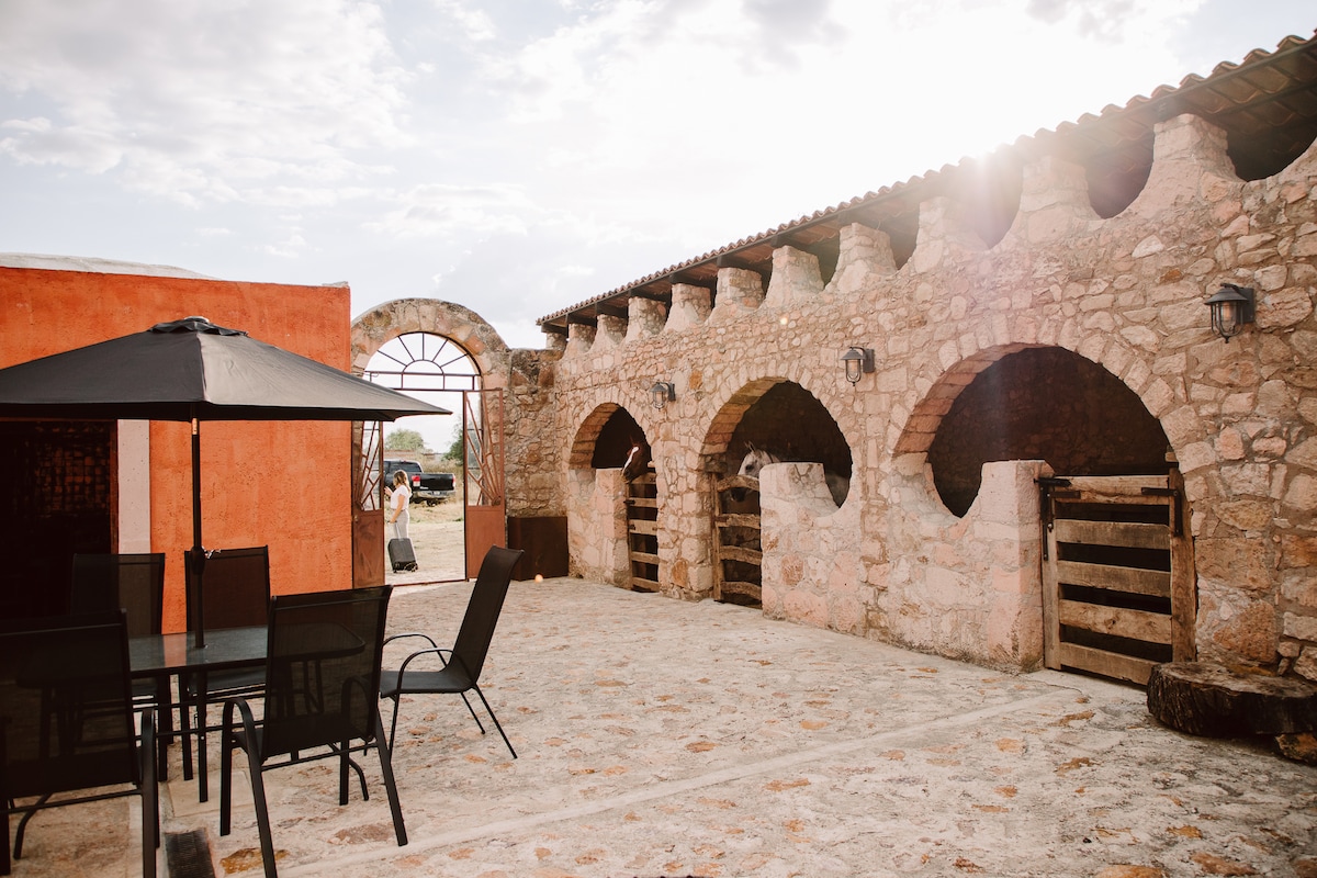 Casa para los amantes del caballo en una HACIENDA