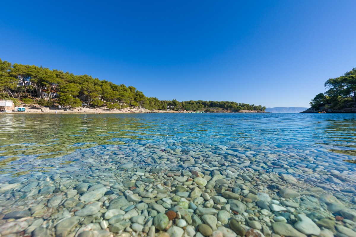 Mina Beach Apartments by the sea & sand beach No.1