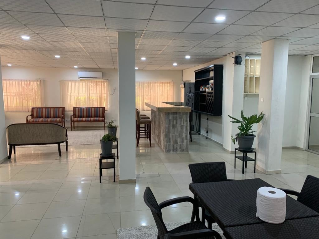 SKY INN Hotel, 55 Wilkinson Road, Freetown SL