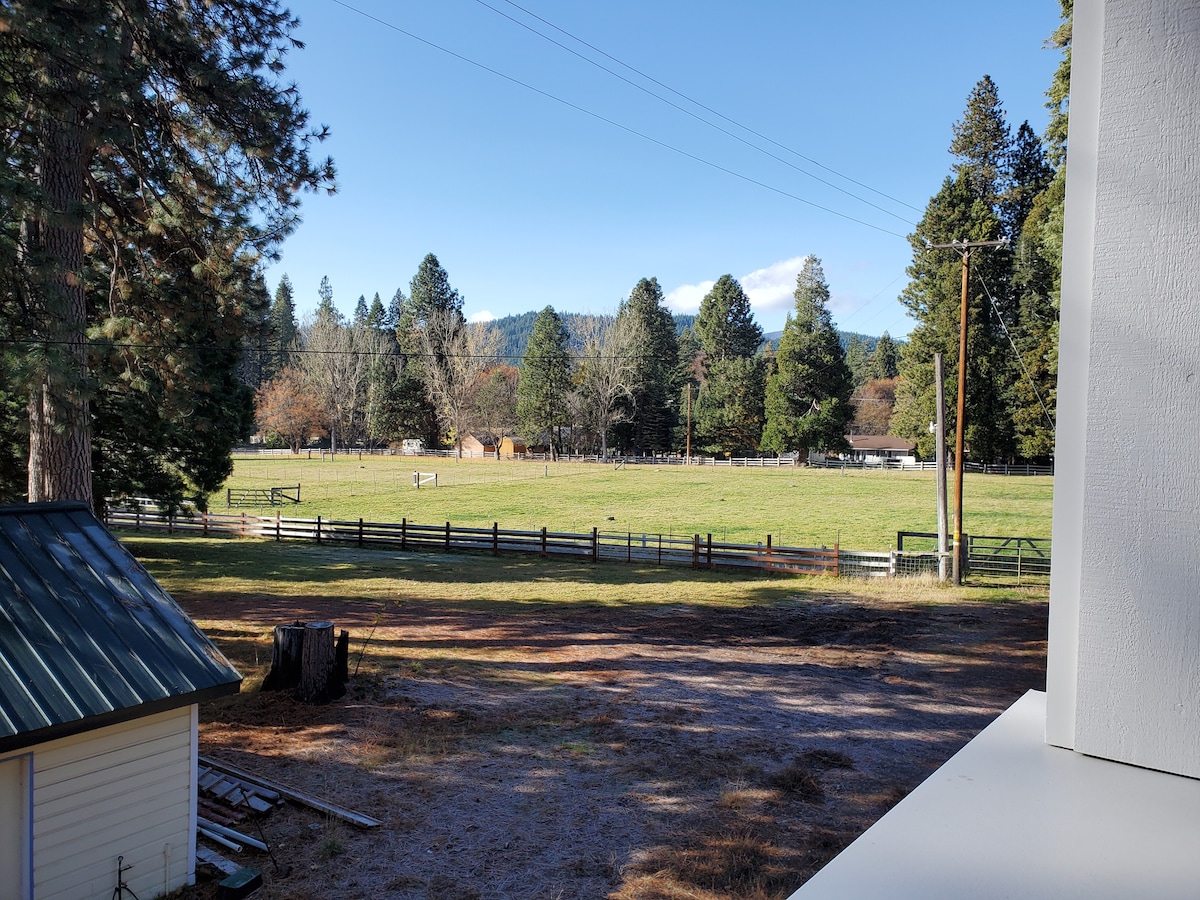 Lilly's Loft at Spring Creek Ranch