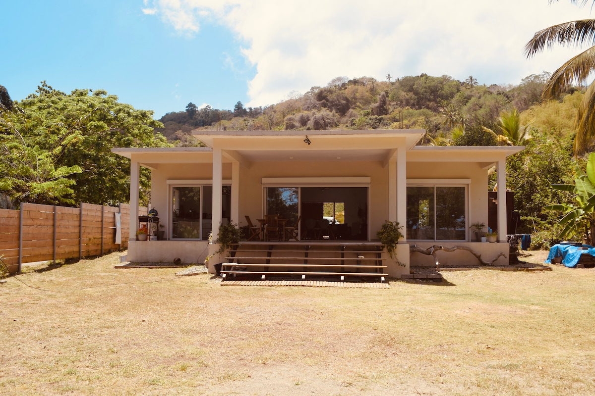 Maison MEA on M'Bouanatsa beach