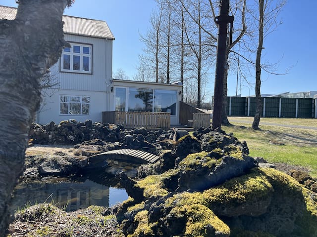 Garðabær, IS的民宿