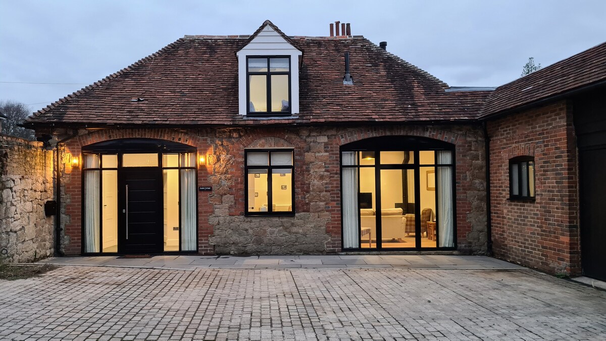 (Long stay) A beautiful 3 bed barn conversion