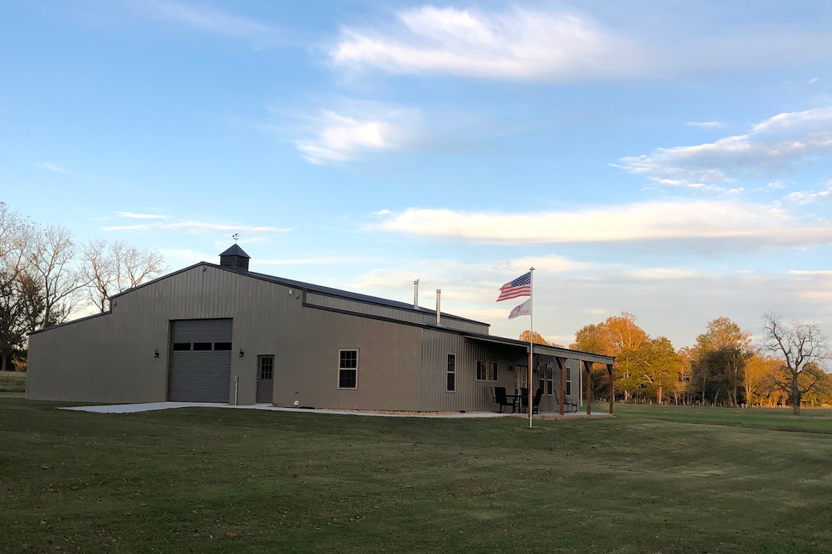 Country Bunkhouse Retreat