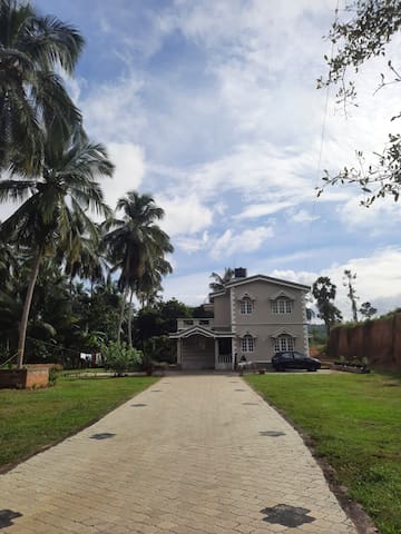 Mangalore的民宿