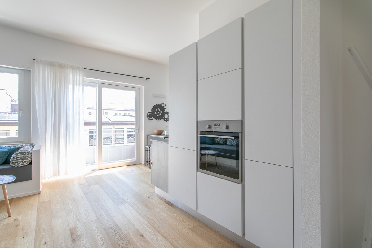 新公寓面积65平方米，位于博尔扎诺（ Bolzano ）中心地段