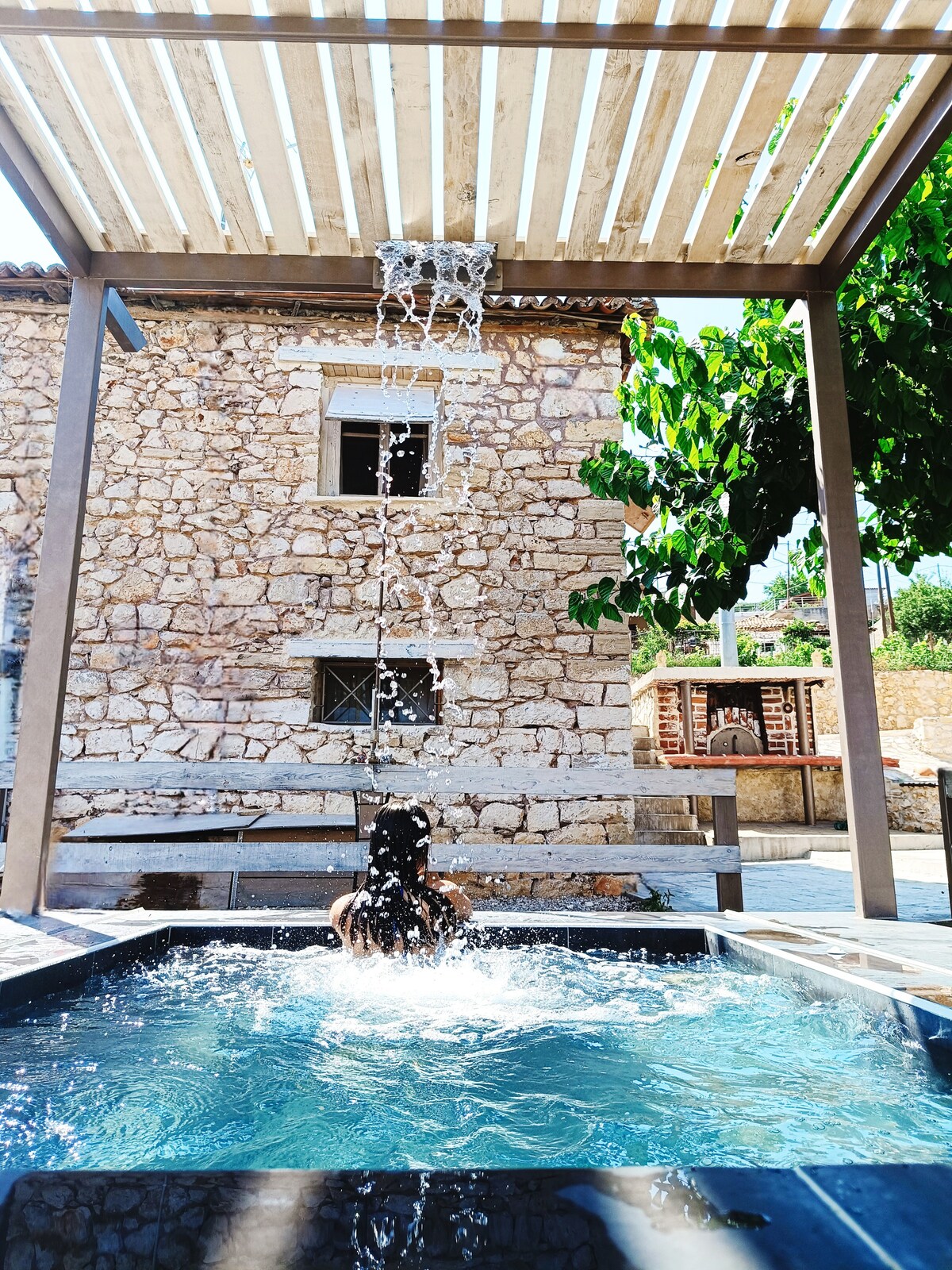 Agios Ioannis Stone Cottage & Pool​