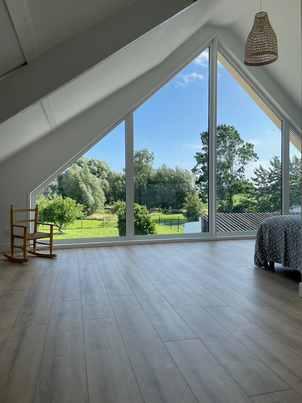 maison de famille dans un écrin de verdure