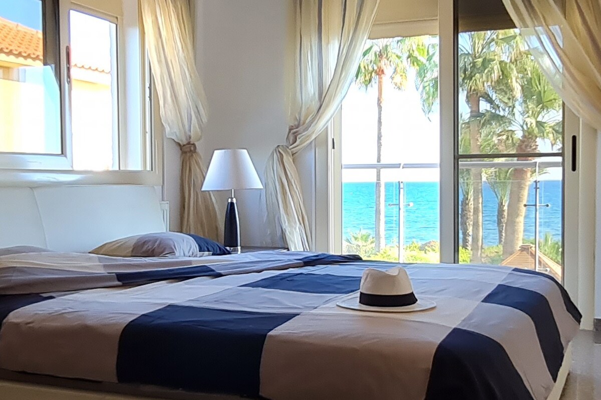 Villa del Mar -带私人海滩的海滨别墅