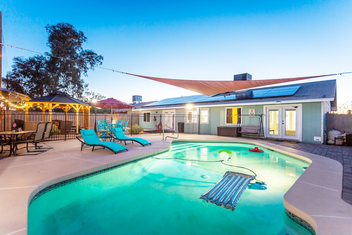 Delightful Pool Home - Phoenix - Glendale Area