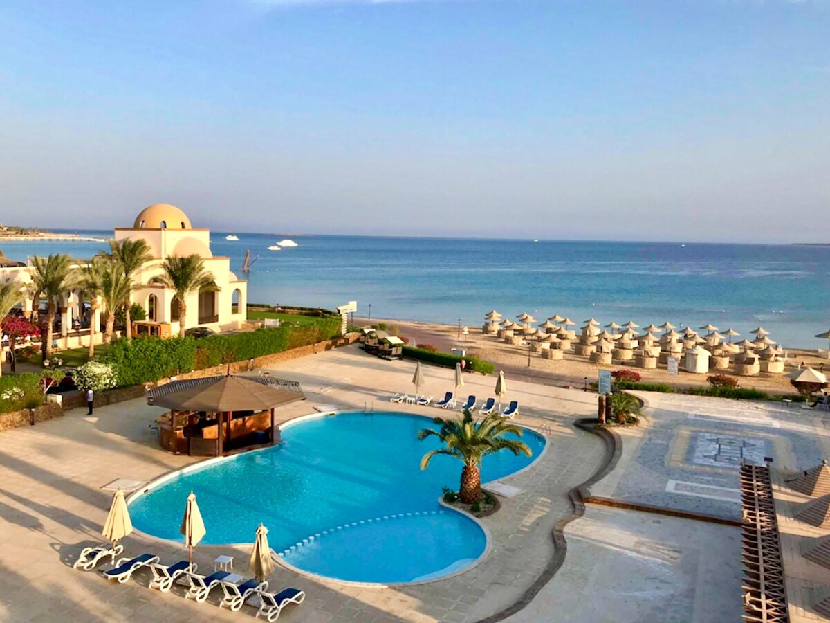 Apartment with private Beach in Sahl Hasheesh