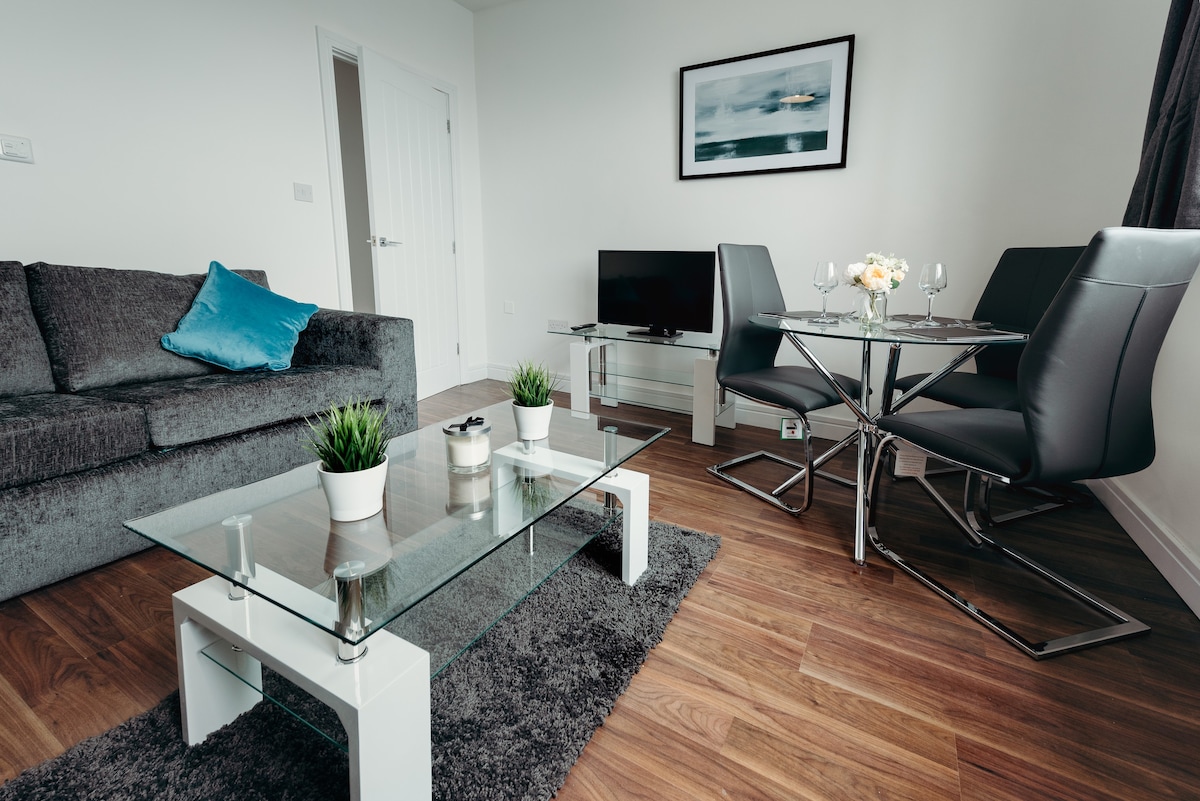 Arlan Apartments for Comfort and Ease, Hinkley - C