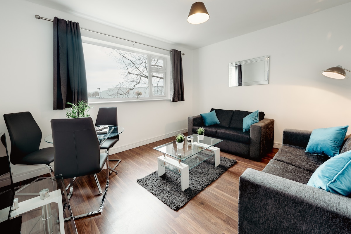 Arlan Apartments for Comfort and Ease, Hinkley - C