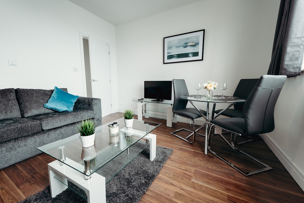 Arlan Apartments for Comfort and Ease, Hinkley - C
