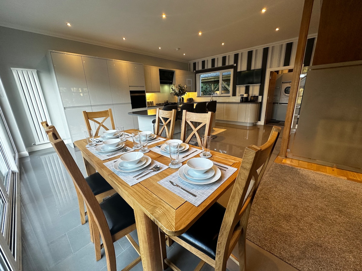 Luxury Guest House - The Buckie at Buchanan