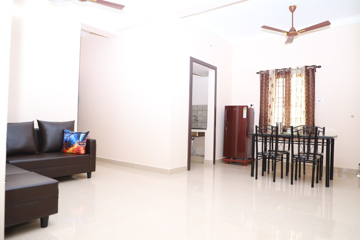 Sumithra公寓（有4间卧室和4个卫生间）