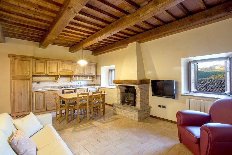 Casa Del Borgo - Holiday Cottage in Le Marche