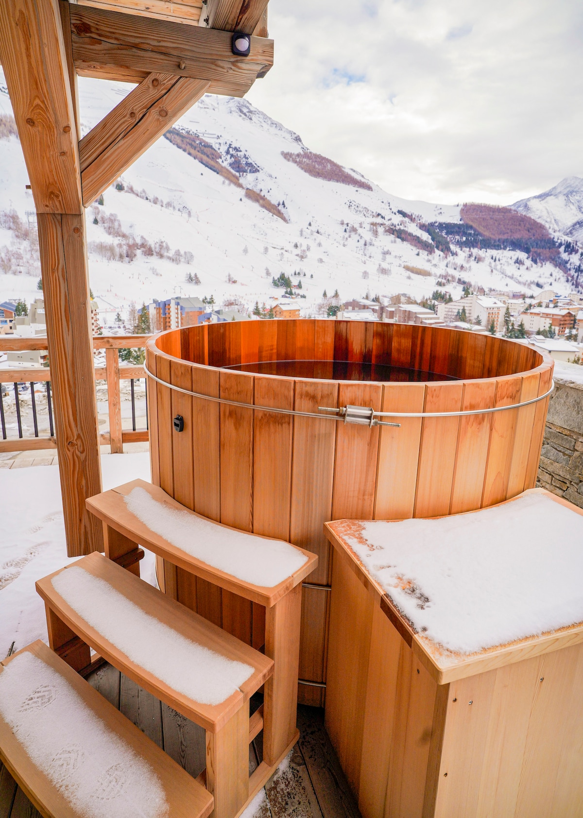 Luxury Chalet 15Gues. Swedish bath private shuttle