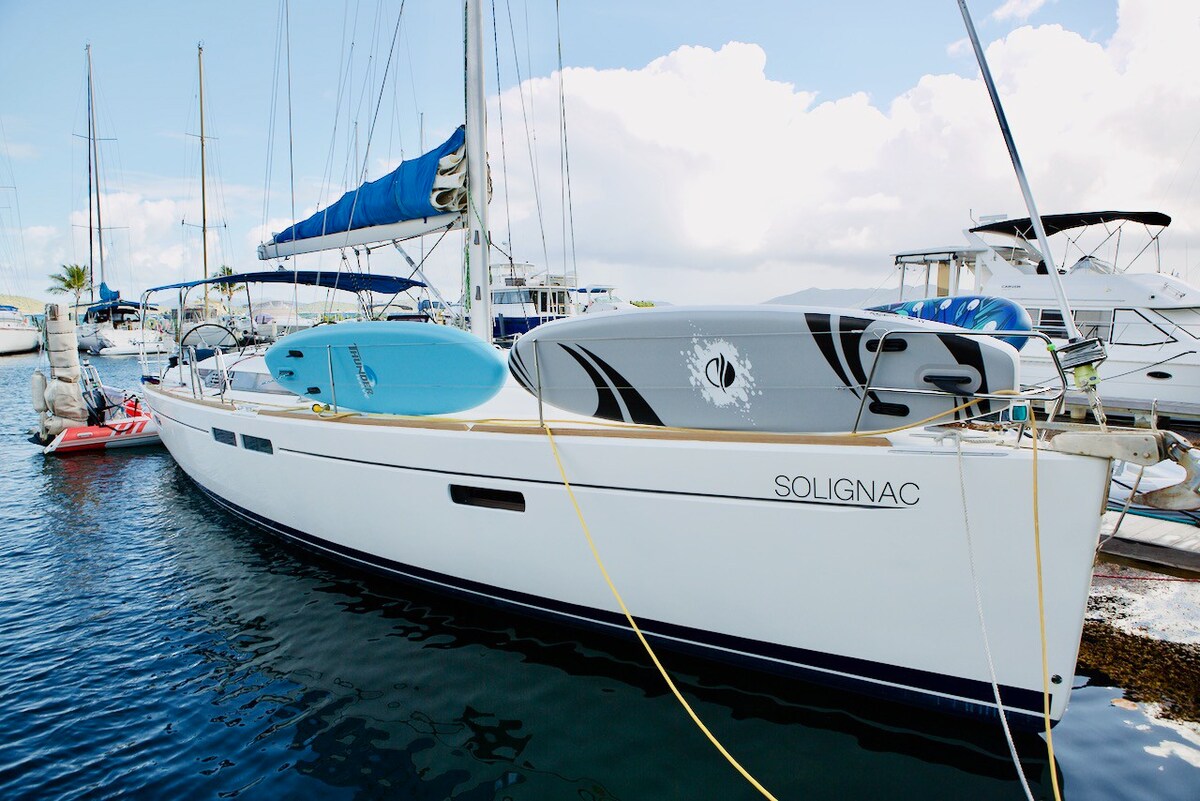 Comfy Cozy Sailing Yacht Sun Odyssey 469