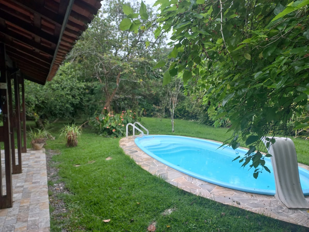 Suíte Varanda com piscina Guaratuba, Cond Fechado