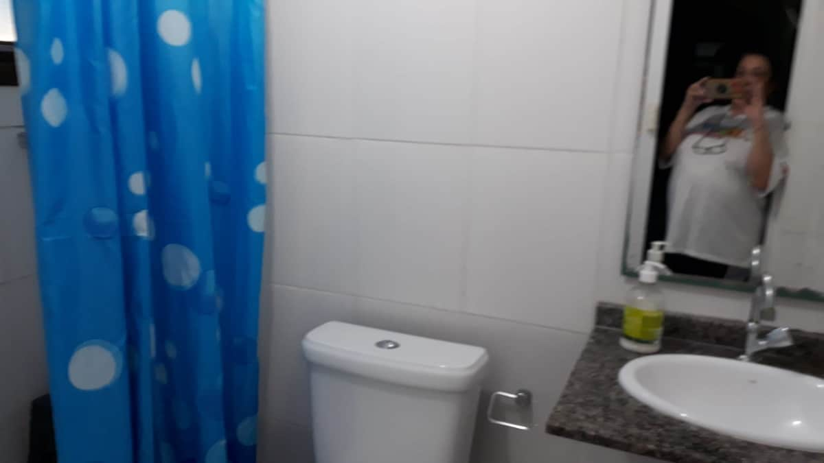 Suíte Varanda com piscina Guaratuba, Cond Fechado