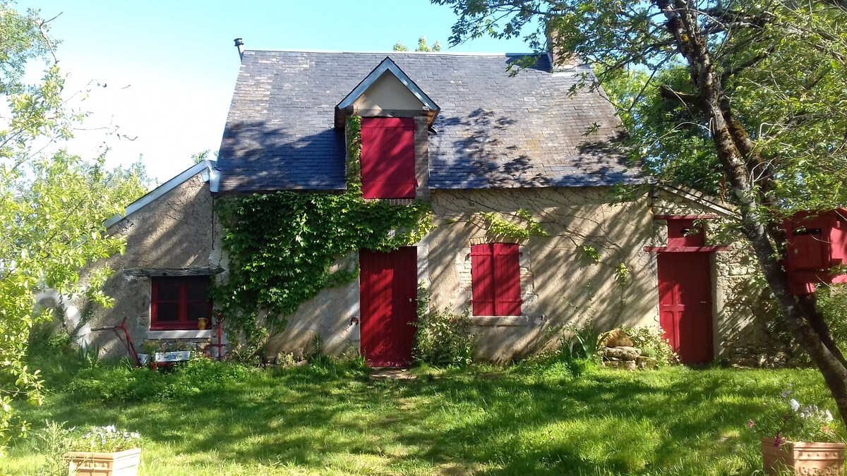 Petite maison berrichonne au coeur du bocage