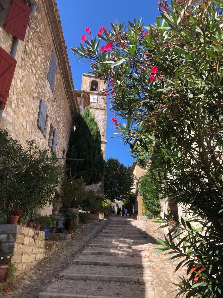 Aux portes d'Aix en Provence, charmant logement