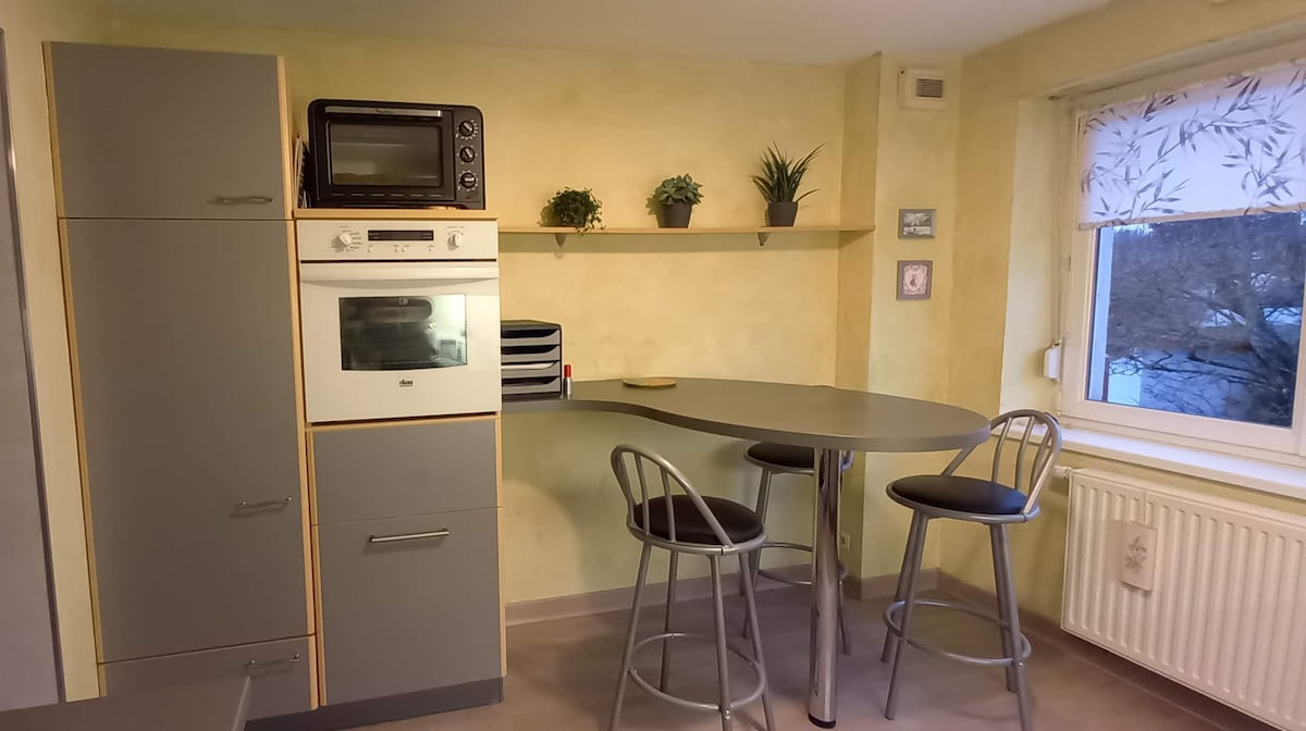 Appartement  spacieux au calme avec jardin