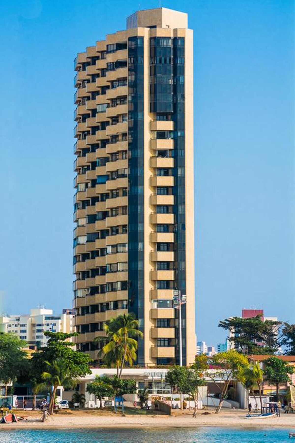 Flat Golden - Av. Beira Mar - Praia do Mucuripe