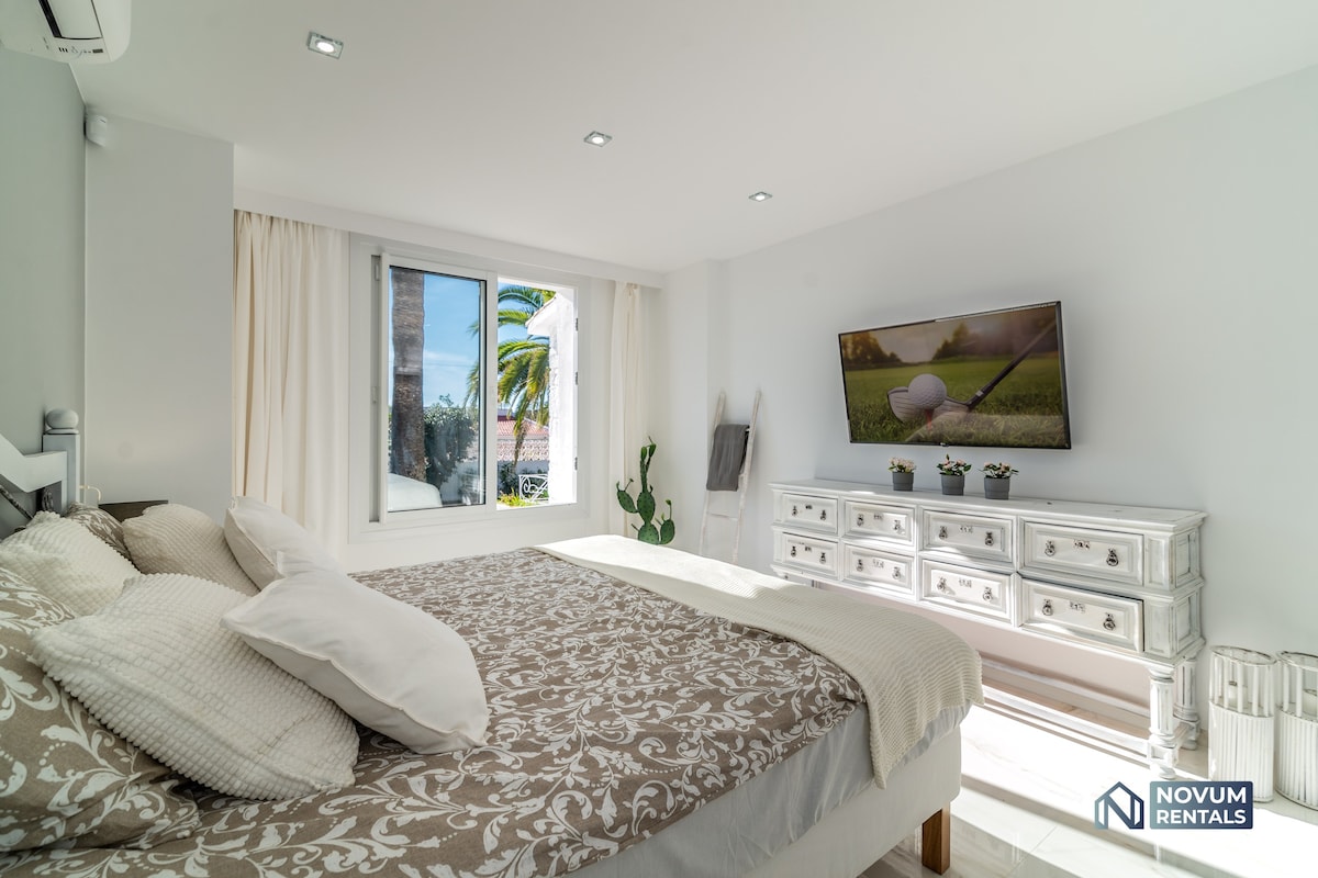Newly Renovated 4-BDRM Villa in Sunny San Diego