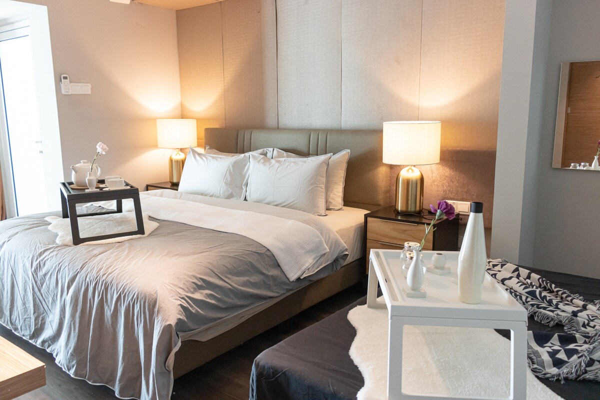 舒适的双卧室海景双层公寓@ Maritime 乔治市海景阁楼套房